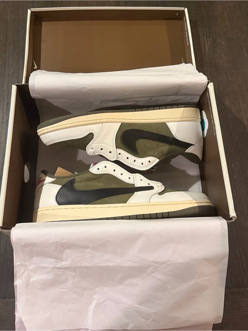 Jordan 1 Travis Scott | Olive, Black & White Low-Top Sneakers